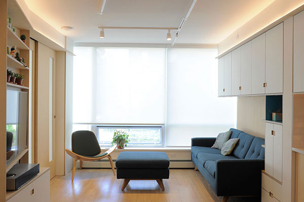 Căn hộ 60 m2 được thiết kế gọn gàng, màu sắc tươi sáng với sắp xếp cực kỳ tinh tế